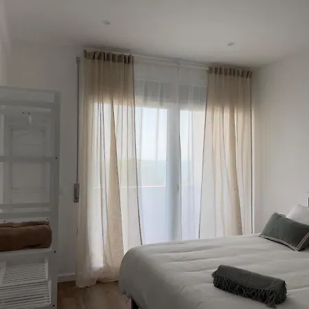 Refugio Vista Mar Em S Pedro A 1min A Pe Da Apartament Estoril
